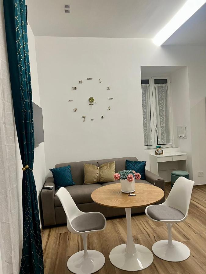 Guest House Napul'E Naples Extérieur photo